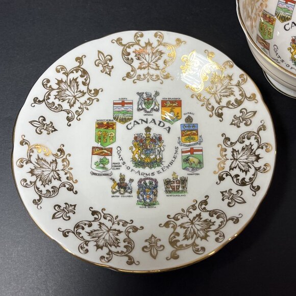 Paragon Tea Cup And Saucer Canada Coats Of Arms & Emblems Fine Bone China UK - Picture 6 of 16